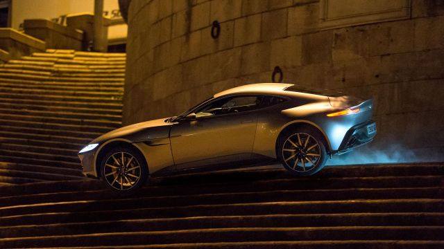 รถในหนัง Aston Martin DB10